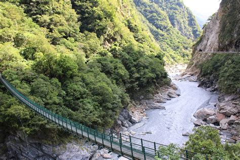 Taroko (Marble) Gorge in Hualien, Taiwan | Lense Moments