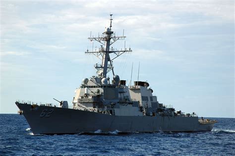 File:USS Fitzgerald DDG62.jpg - Wikimedia Commons