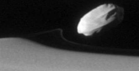 Cassini Captures a Breathtaking View of Saturn's 'Wavemaker' Moon ...