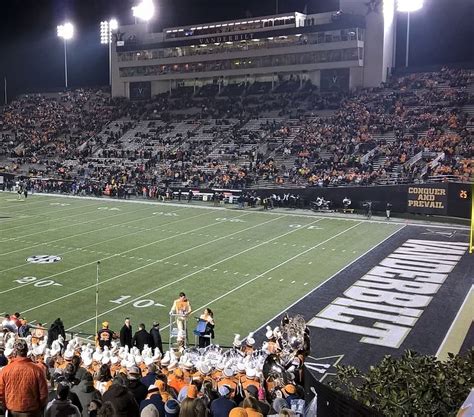 Vanderbilt Stadium: Reserve Parking in Nashville, TN