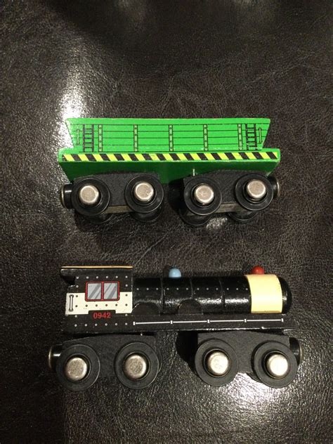 2 PC Magnetic Wooden Train Set