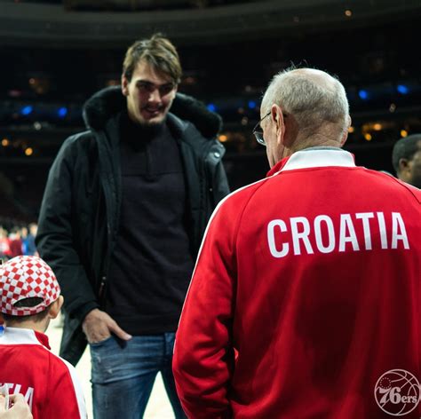 Dario Saric the new Philadelphia basketball King