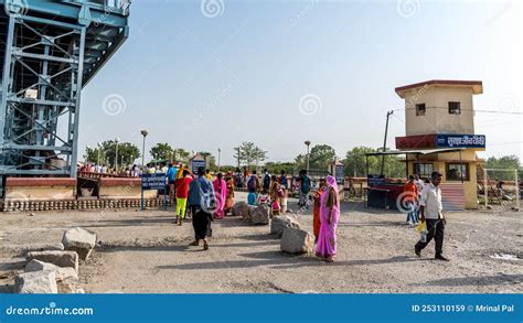 Tanakpur Hydroelectric Project, Tanakpur Dam Editorial Stock Image ...