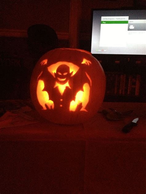 Vampire pumpkin carving (Halloween 2013) | Halloween pumpkin carving stencils, Pumpkin carving ...