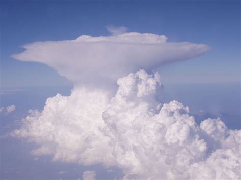 Comment se forme le Cumulonimbus