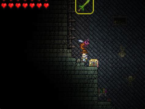 How to Get a Handgun in Terraria: 12 Steps (with Pictures)