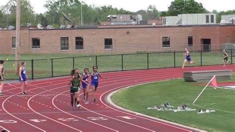 William Monroe Middle School 4x100m Girls Relay - YouTube