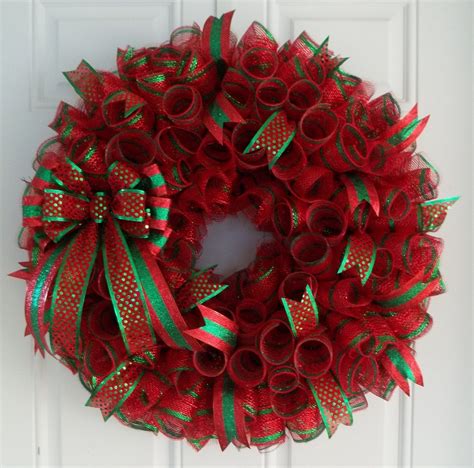 Diy Christmas Wreaths Using Mesh | Diy House Plans App