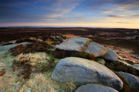 Stanage Edge Sunrise Peak District Stock Photo - Download Image Now - Blue, UK, Boulder - Rock ...