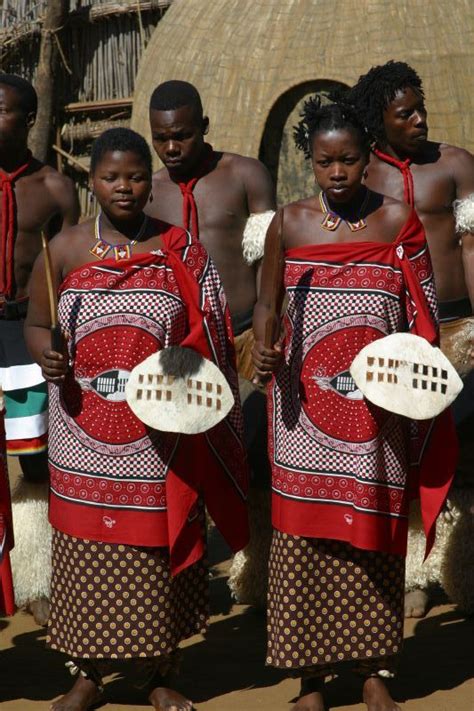 10 Things You Didn't Know About Swazi Culture | African traditional wear, African clothing ...