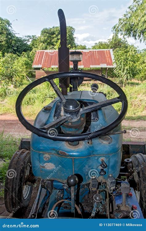 View of the Interior of a Used Tractor Stock Image - Image of equipment, rusty: 113077469