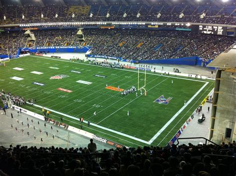 Olympic Stadium, Montreal Alouettes vs. Toronto Argonauts,… | Flickr