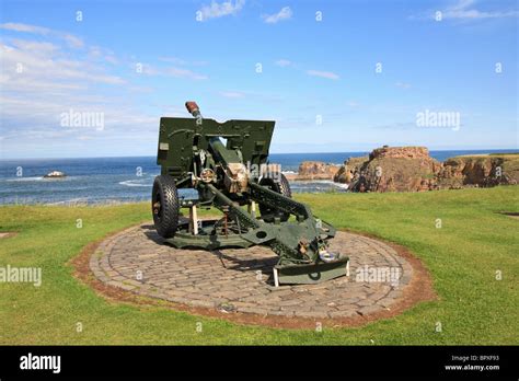 Old cannon at Dunbar beach in Scotland Stock Photo - Alamy