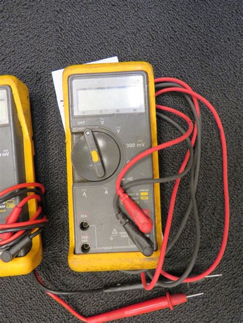 Fluke 77 Multimeter, Fluke 75 Multimeter, Multimeter