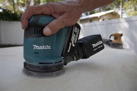 Makita XOB01 18V Cordless Random Orbit Sander Review - PTR