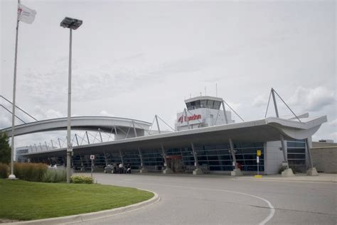 WestJet prepares for summer launch from London, Ontario. to Alberta ...