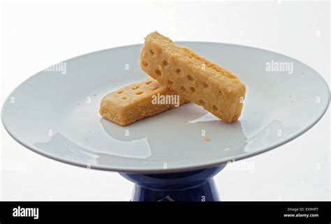 Scottish shortbread biscuits hi-res stock photography and images - Alamy