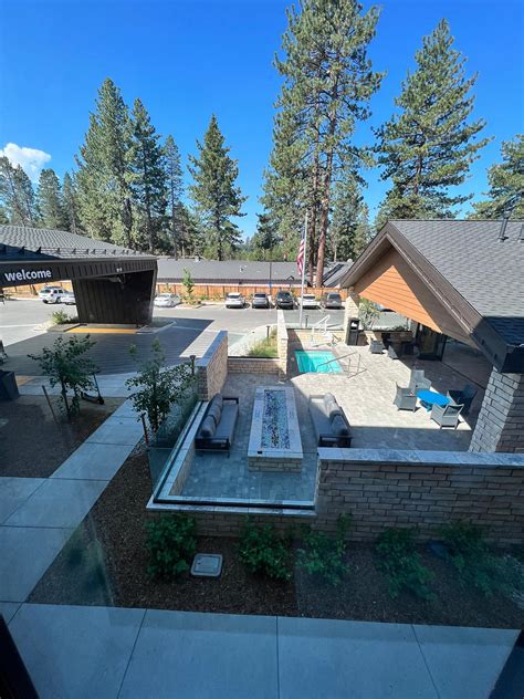 HAMPTON INN & SUITES SOUTH LAKE TAHOE - Updated 2022 Prices & Hotel ...