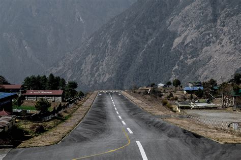 Lukla airport Nepal - How to get there - 1 Life on earth