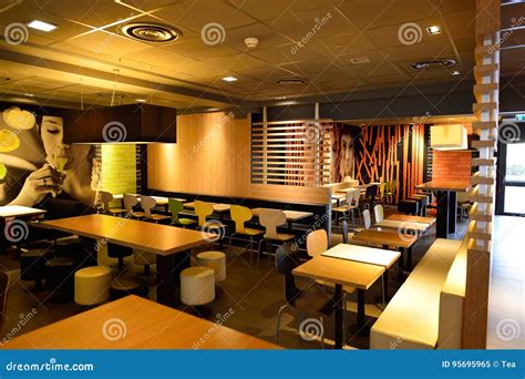 McDonald S Restaurant Interior Editorial Image - Image of franchise, lounge: 95695965