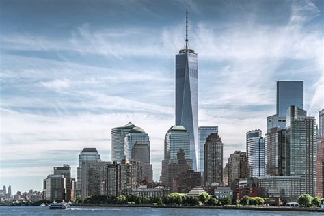 Skyline Of New York City With World Trade Center Stock Photo - Download Image Now - iStock