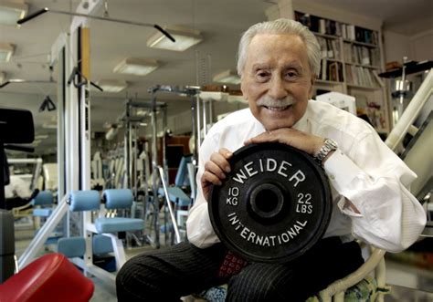 Joe Weider Dies At 93: Bodybuilding Maven Mentored A Young Arnold Schwarzenegger And Put The ...