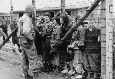 Commemorating Liberation | Holocaust Encyclopedia