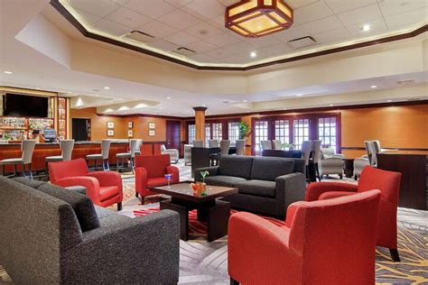 DoubleTree by Hilton Lisle Naperville Naperville | Bookonline.com