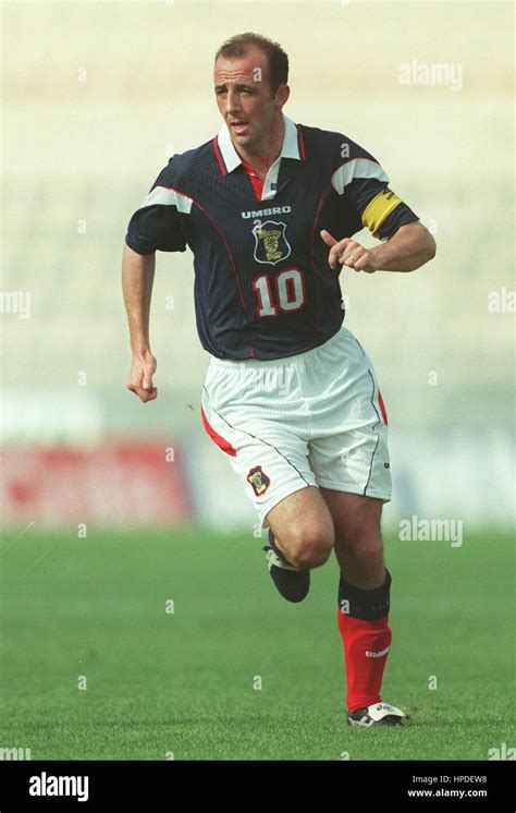 GARY MCALLISTER SCOTLAND & COVENTRY CITY FC 03 June 1997 Stock Photo ...