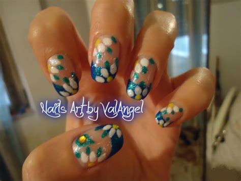 ValAngel Nails Art: Nail art Margherite
