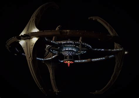 Star Trek: Deep Space Nine - DS9 Station | Motion Picture Miniatures