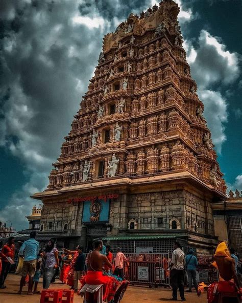 Chamundeshwari Temple, Mysuru - Pride of Karnataka