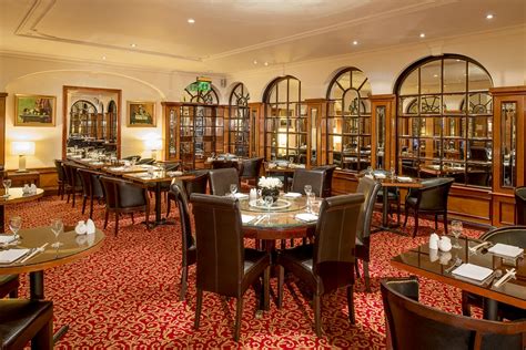 Restaurants near High Street Kensington | Copthorne Tara Hotel