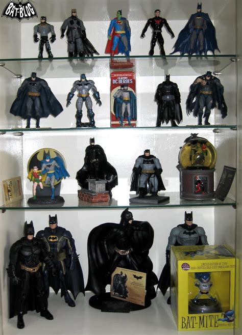 BAT - BLOG : BATMAN TOYS and COLLECTIBLES: Amazing Photos of BATMAN Statue, Action Figures ...