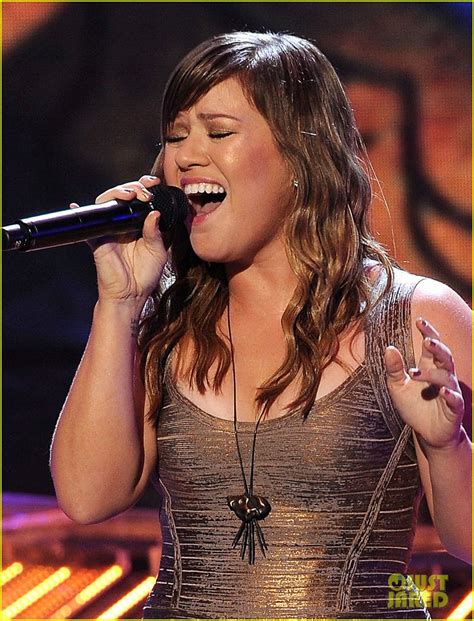 X-Factor USA - 23 November - Kelly Clarkson Photo (27083879) - Fanpop