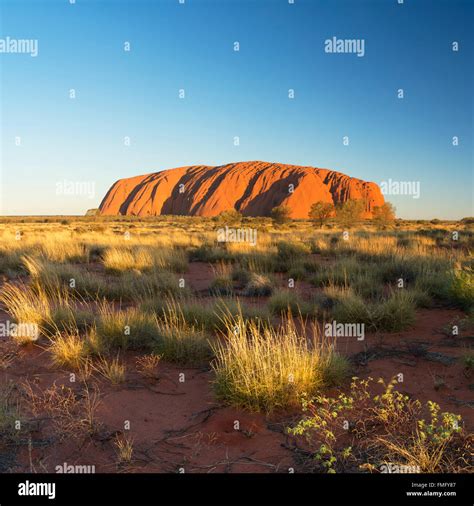 Uluru (UNESCO World Heritage Site), Uluru-Kata Tjuta National Park ...