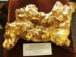 Welcome Stranger Nugget : World's Largest Gold Nugget found in ...