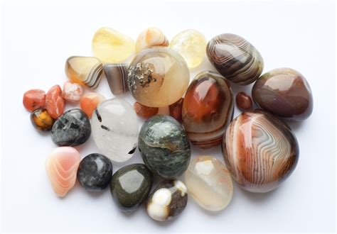 Indian Agate: Healing Properties, History and Benefits – Evolve Mala