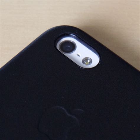 SchwarzTech » Review: Apple iPhone 5S Leather Case