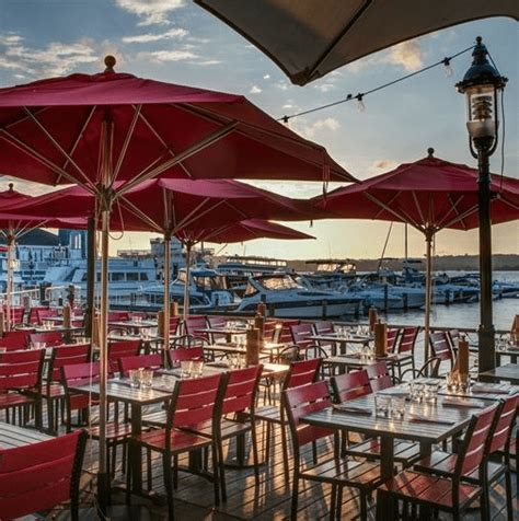 Waterfront Restaurants in Alexandria | The Goodhart Group