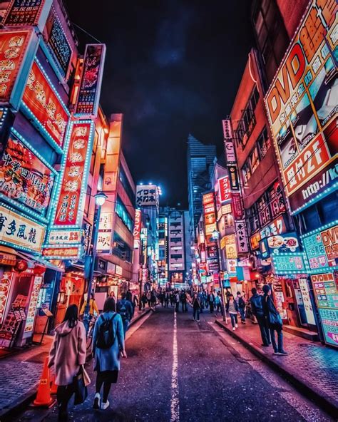 Shibuya | Travel photography inspiration, Tokyo night, Cool landscapes