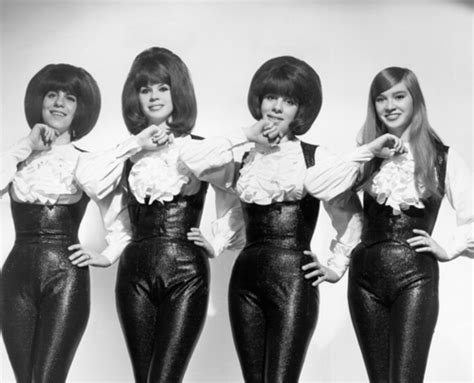 The Shangri-Las - 1960's Music Photo (33590359) - Fanpop