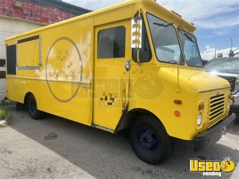 Chevrolet P30 Step Van Food Truck in Utah, USA