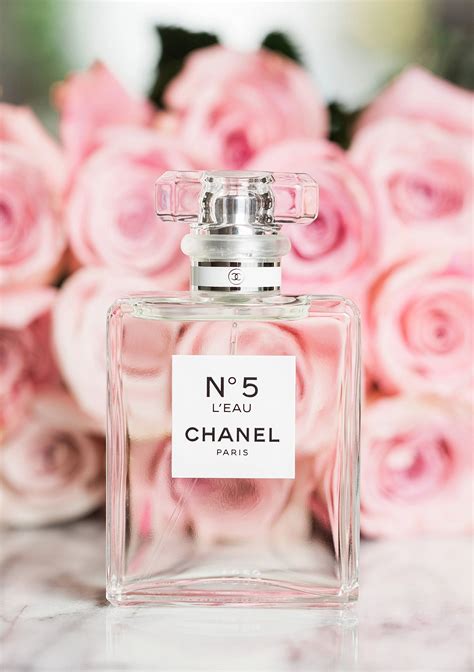 chanel perfume ad | Perfume, Best perfume, Perfume photography