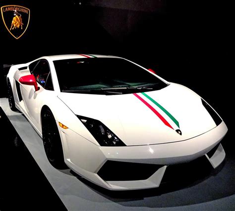 Italian luxury-car company Lamborghini opens Advanced Composite ...