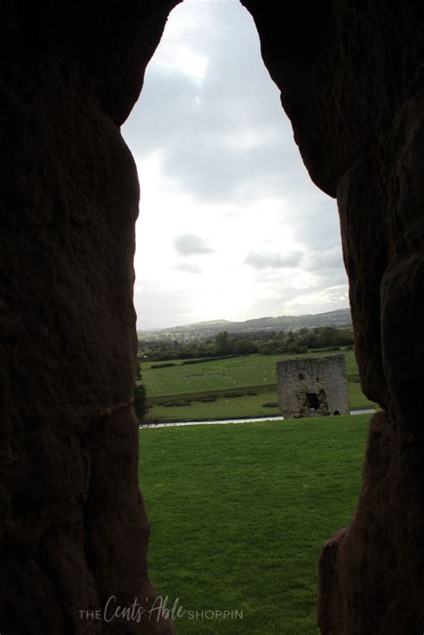 Touring Rhuddlan Castle, Wales | The CentsAble Shoppin