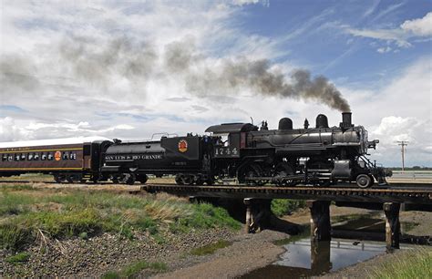 Altamont Press Discussion Board :: Discussion :: Southern Pacific 2-6-0 #1744 on the SL&RG