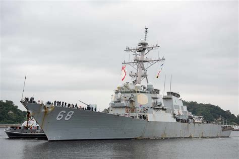 DVIDS - Images - USS The Sullivans (DDG 68) Arrives at Commander, Fleet ...