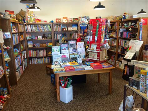 The Indie Bob Spot: Watermark Books & Café - Wichita, KS