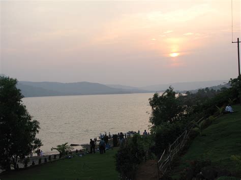 Maharashtra Darshan: Pawna Lake- Picnic Spot in Lonavala